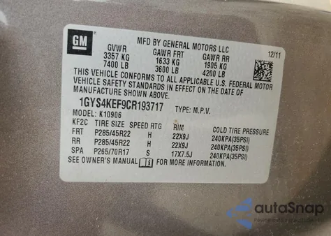 2012 Cadillac Escalade Esv Platinum z USA, uszkodzony, nr VIN 1GYS4KEF9CR193717